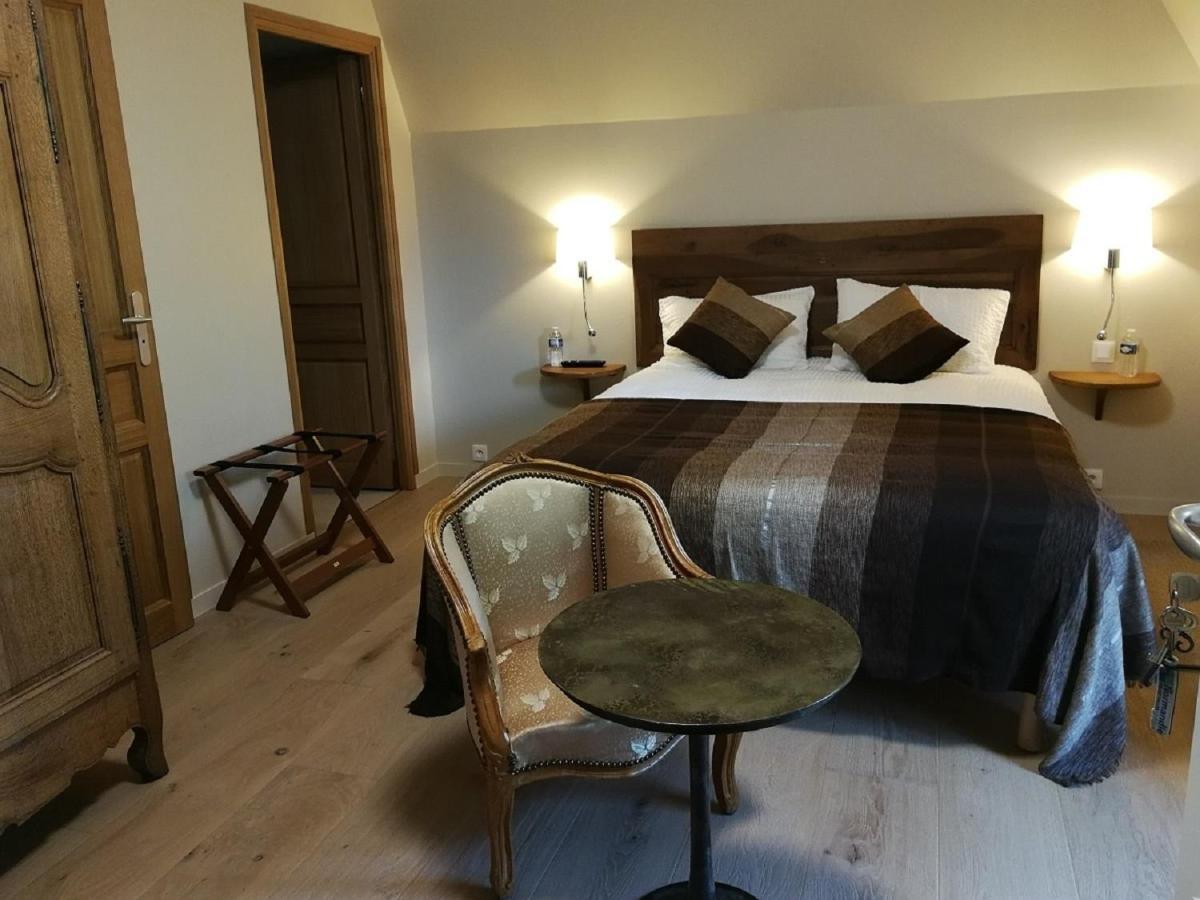 Auberge Du Vieux Tour Le Manoir Canapville  Экстерьер фото